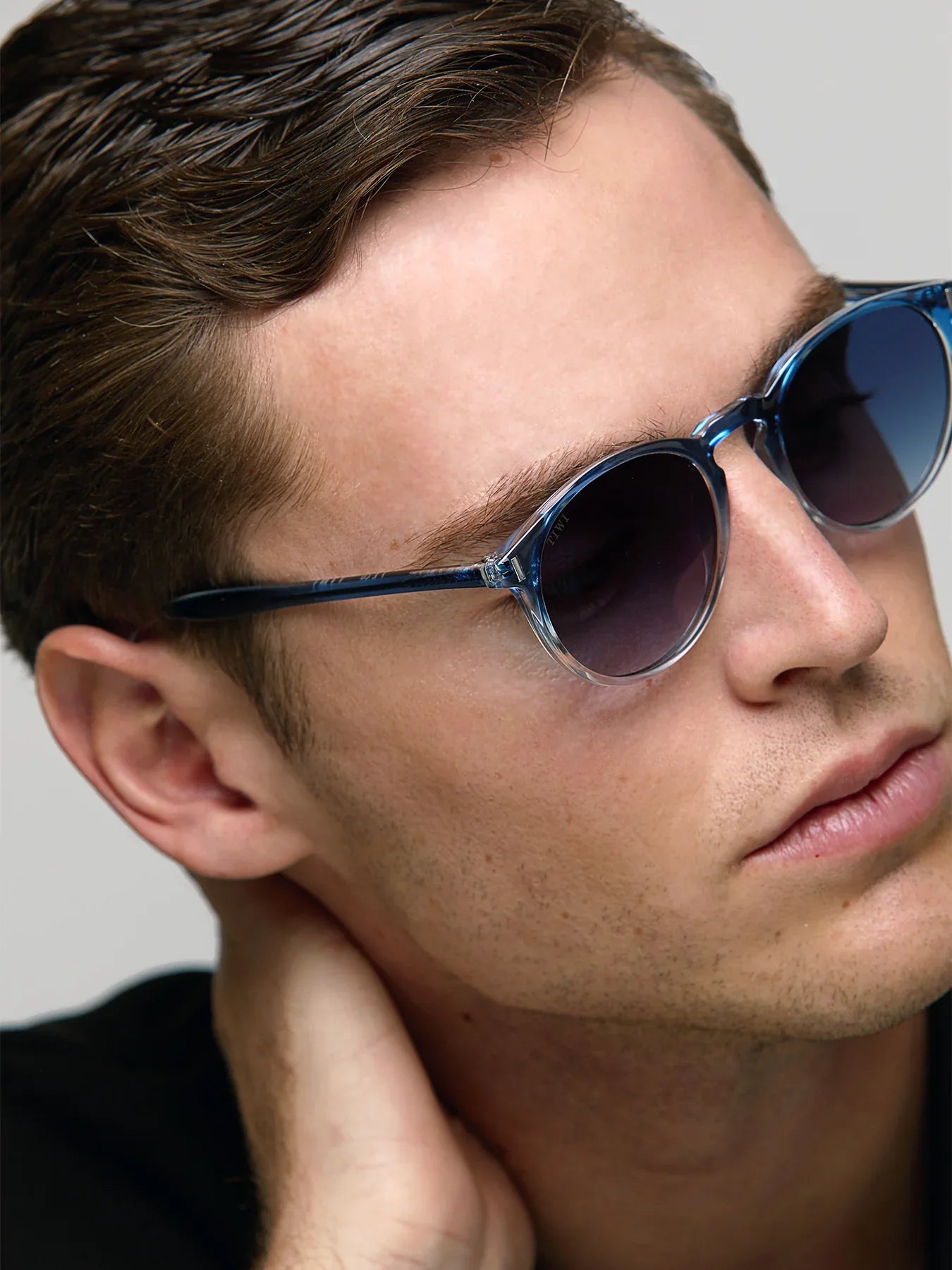 Close-up detail showing quality craftsmanship and materials - TIWI USA NANTE