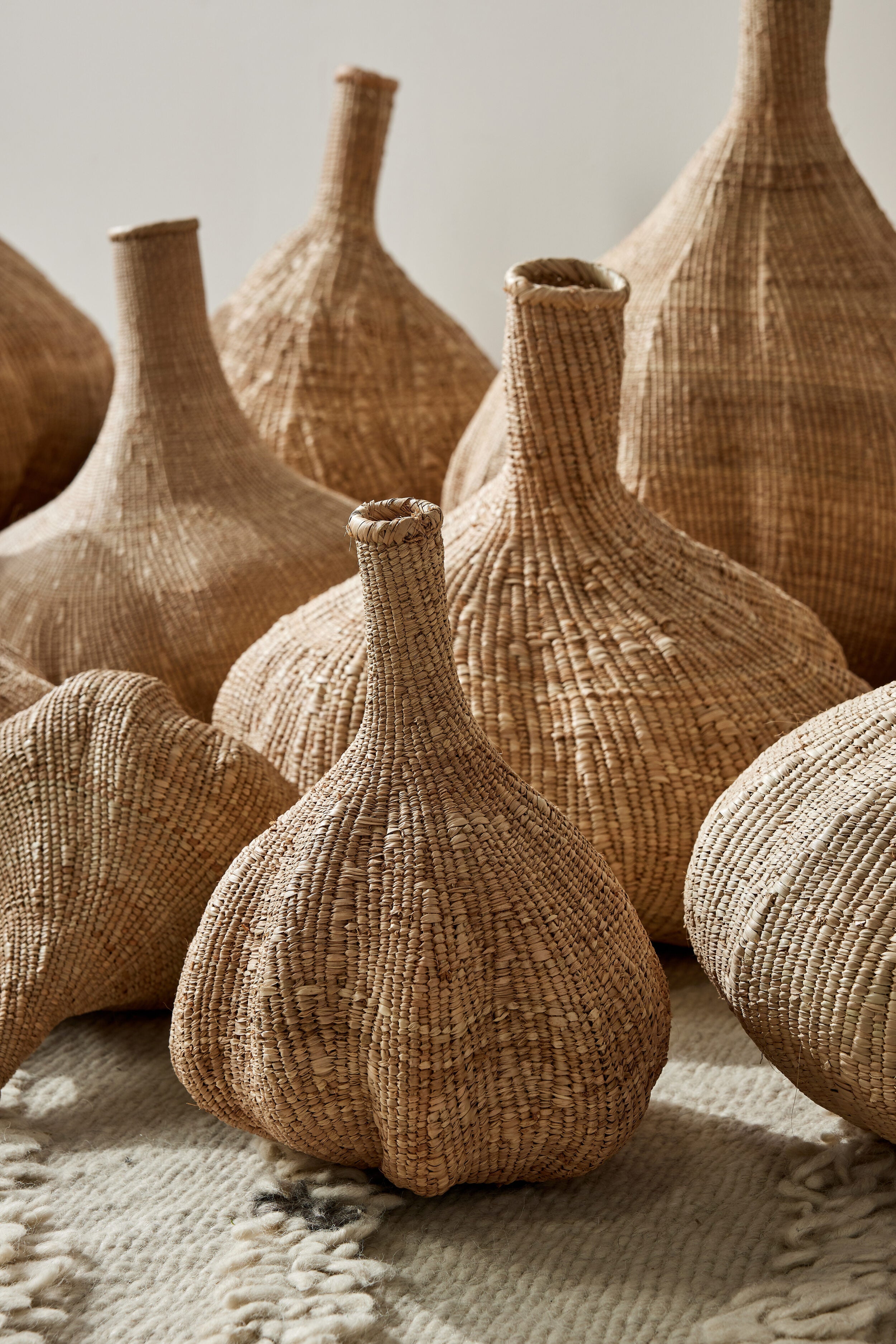 Product view 5 - Long-Necked Ilala Garlic Gourd Basket - Kanju Interiors