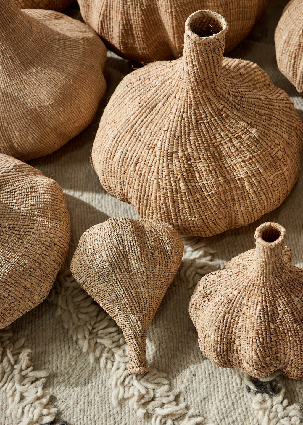 Long-Necked Ilala Garlic Gourd Basket - premium quality - Kanju Interiors