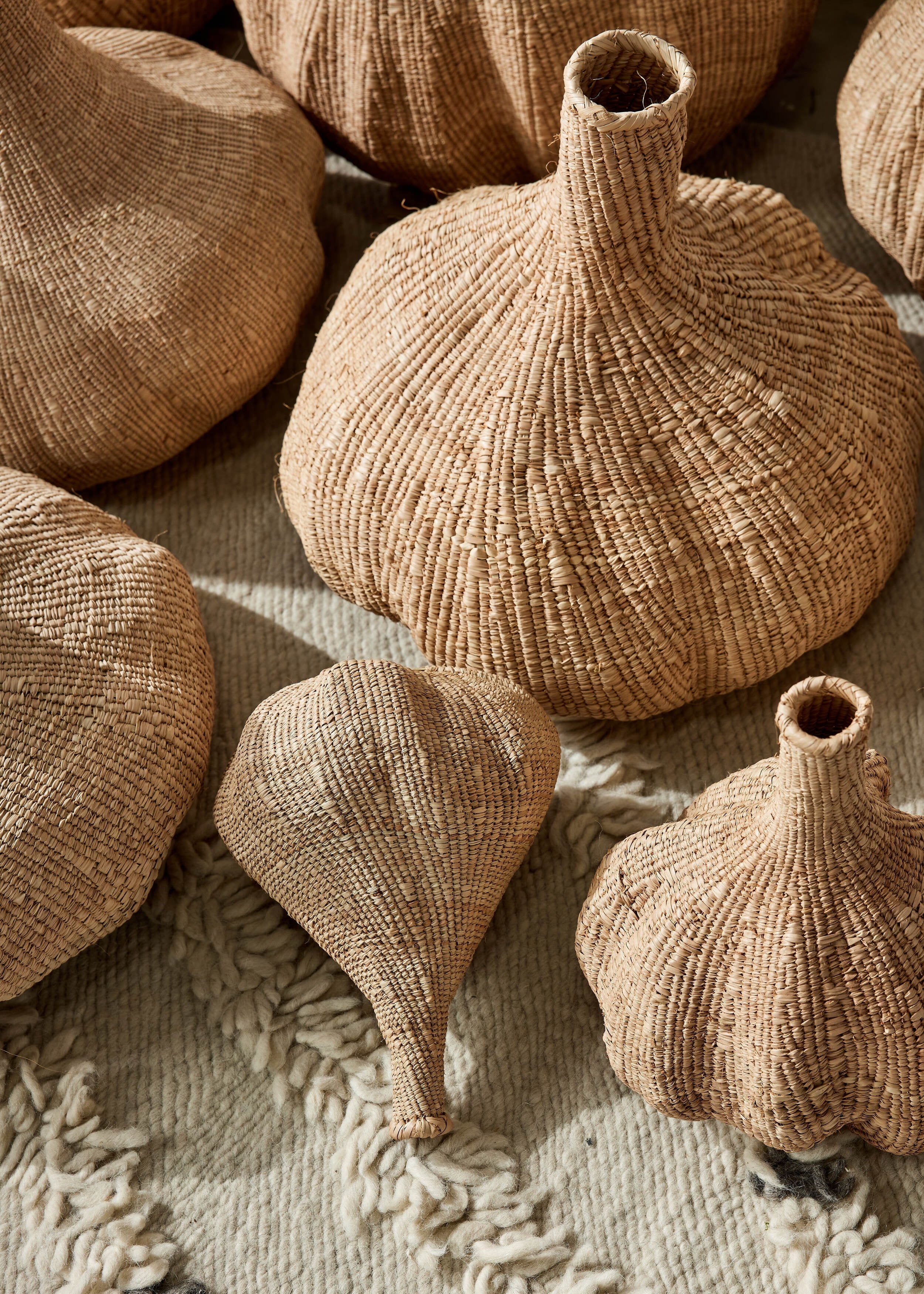 Long-Necked Ilala Garlic Gourd Basket - premium quality - Kanju Interiors
