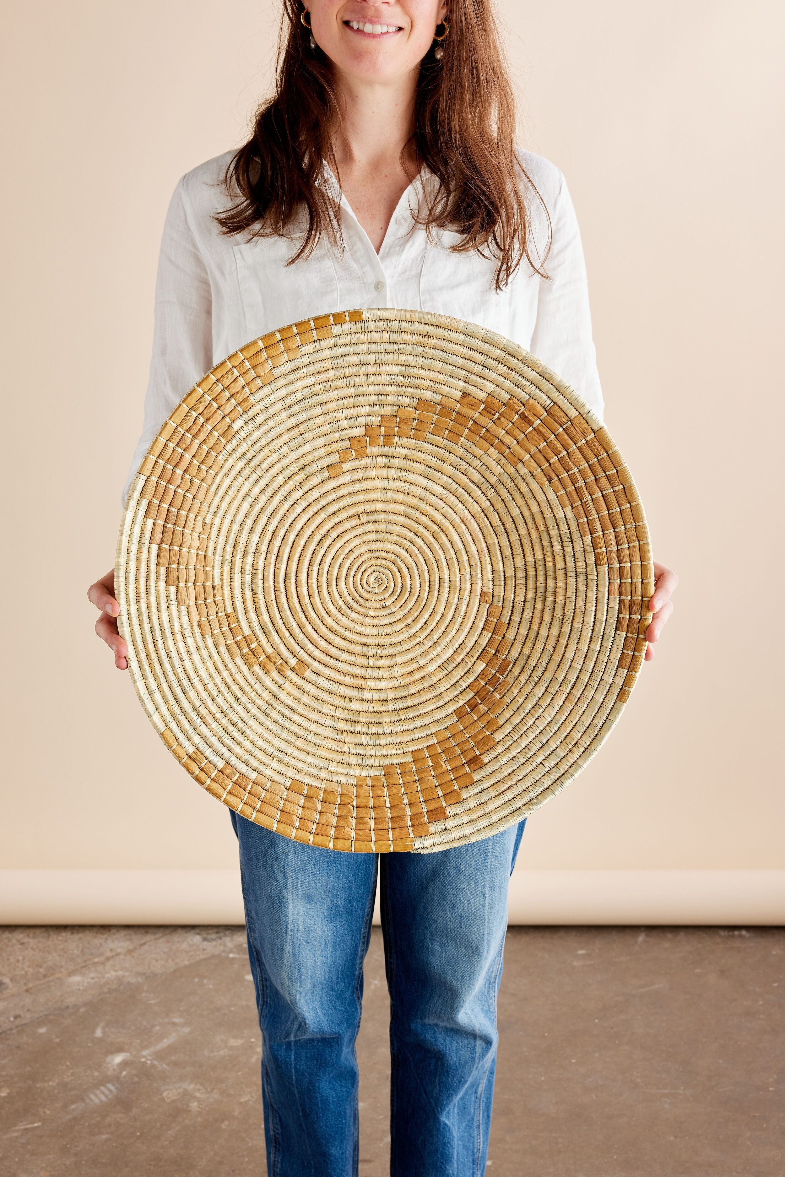 Product view 4 - Bahari Banana Bark Wall Basket - Kanju Interiors