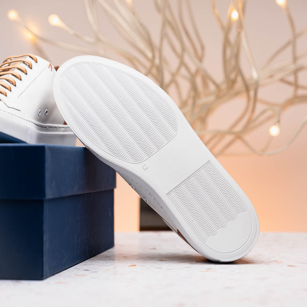 Product view 9 - 65-229-WHT Diaz Rubberized Calfskin Sneaker White - Zelli Italia