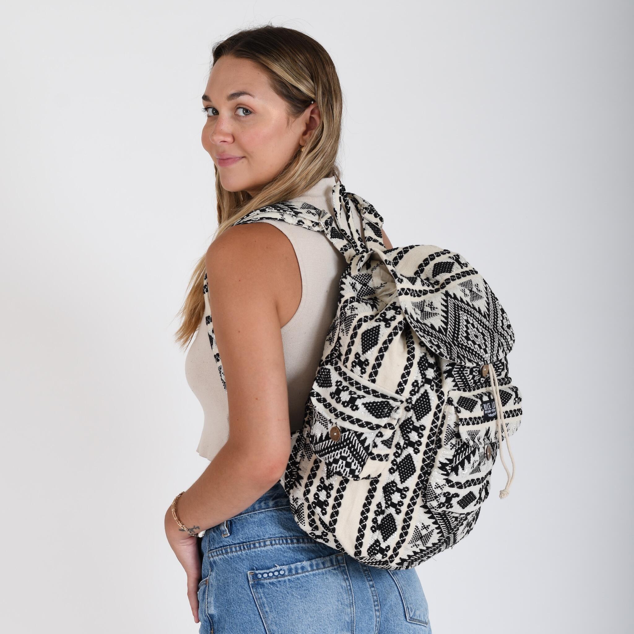 Product view 4 - Recycled Travel Backpack Dainik - Rice Love