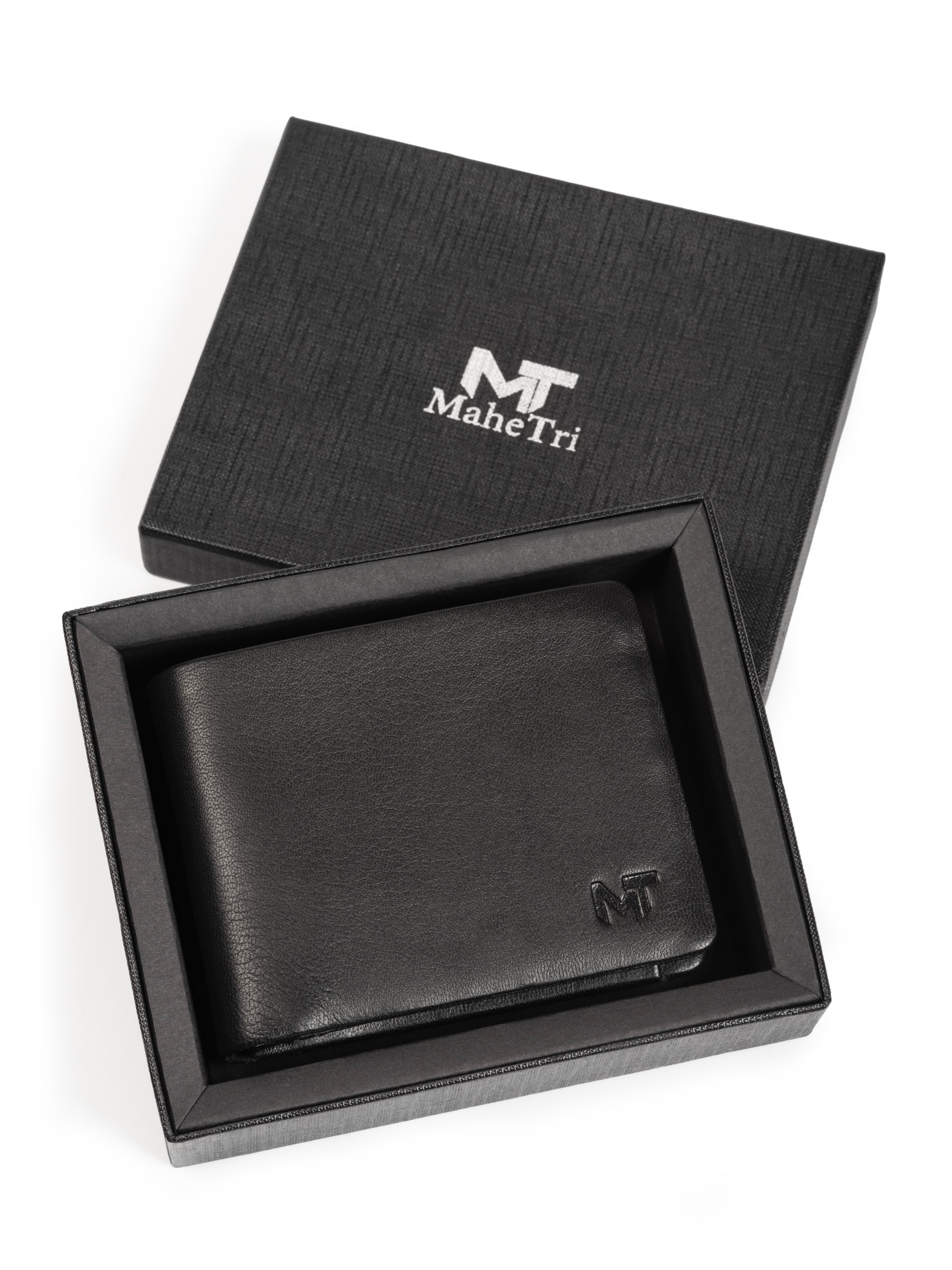 Close-up detail showing quality craftsmanship and materials - Black Kodiak Billfold