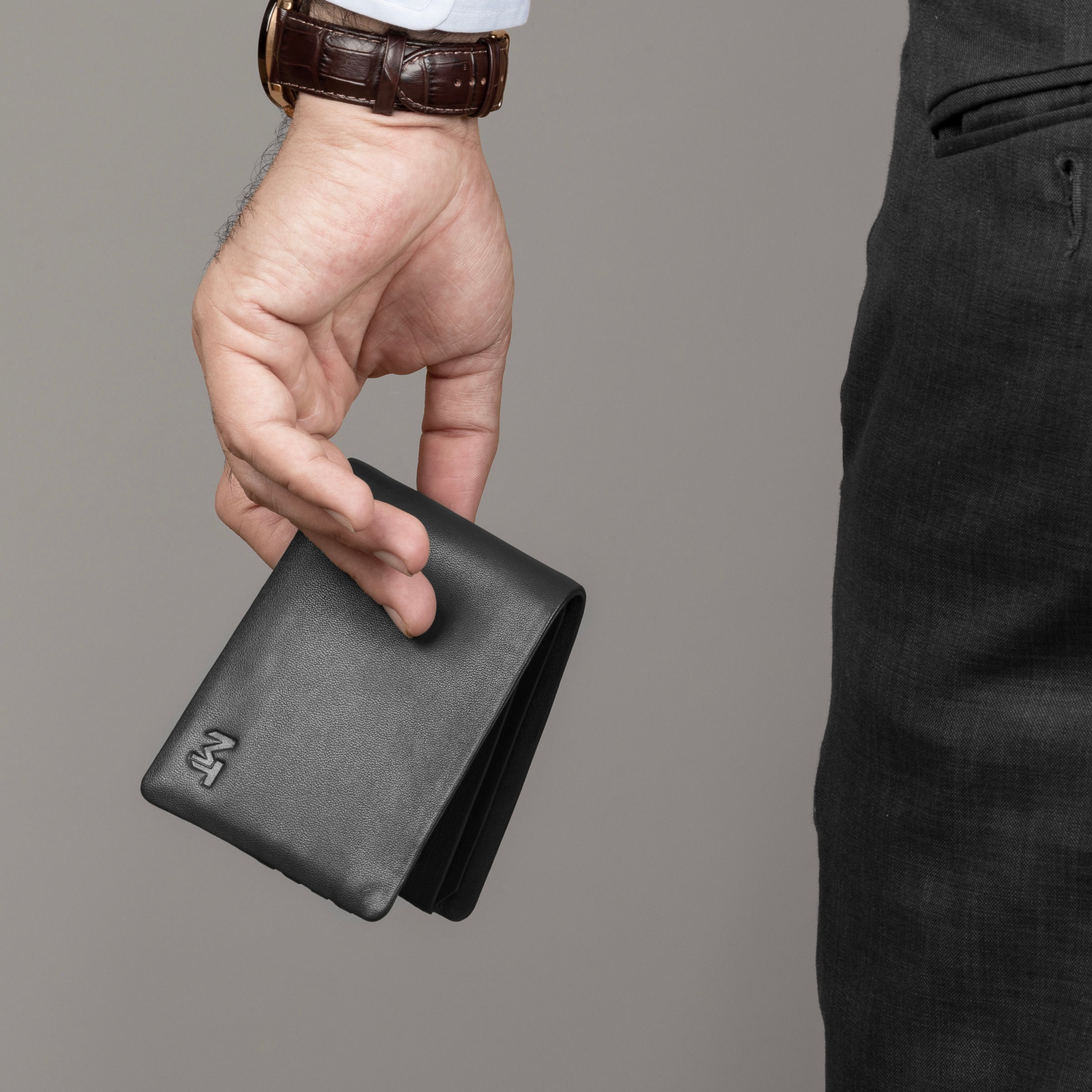 Black Kodiak Billfold - premium quality - Classy Leather Bags