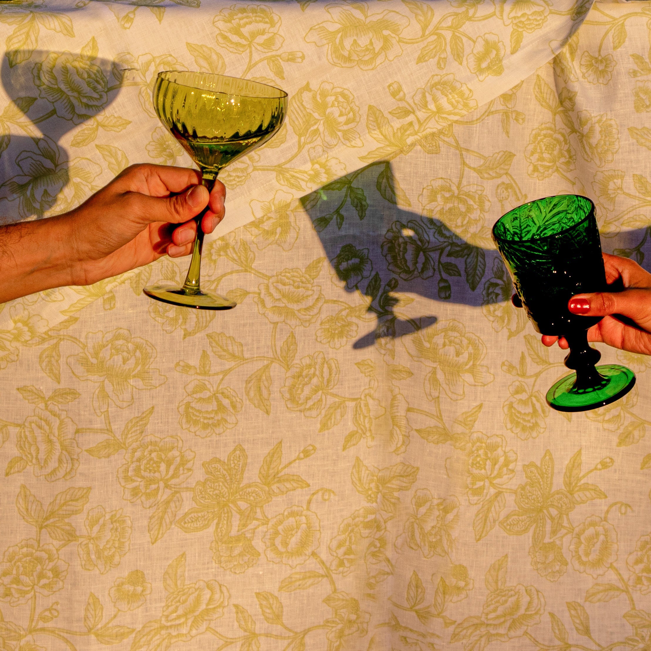Product view 8 - Botanic Imprinted Chalice - Set of 6 - Ro'Table