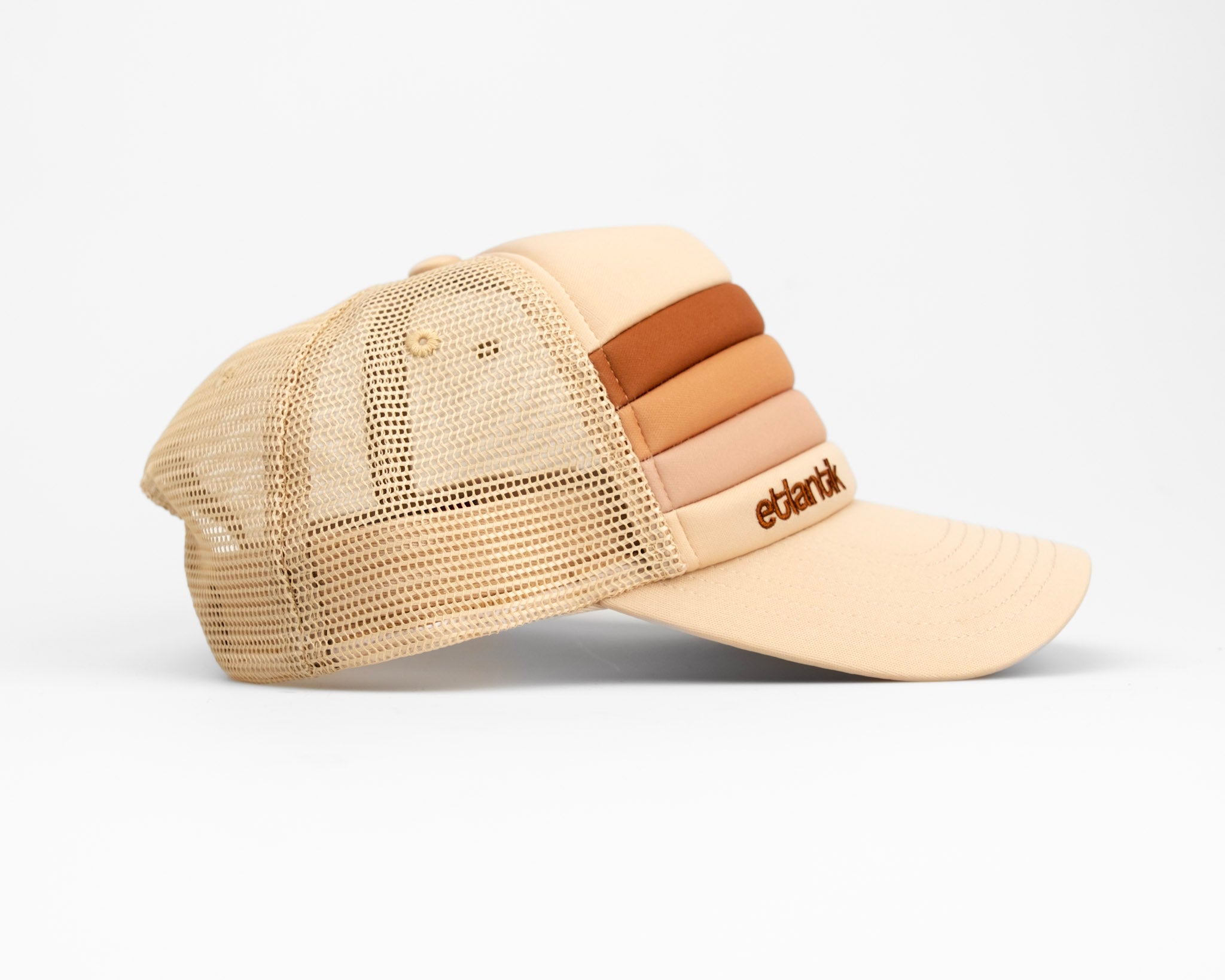 Lifestyle photo showing Base Tan Swell Cap in use - Etlantik