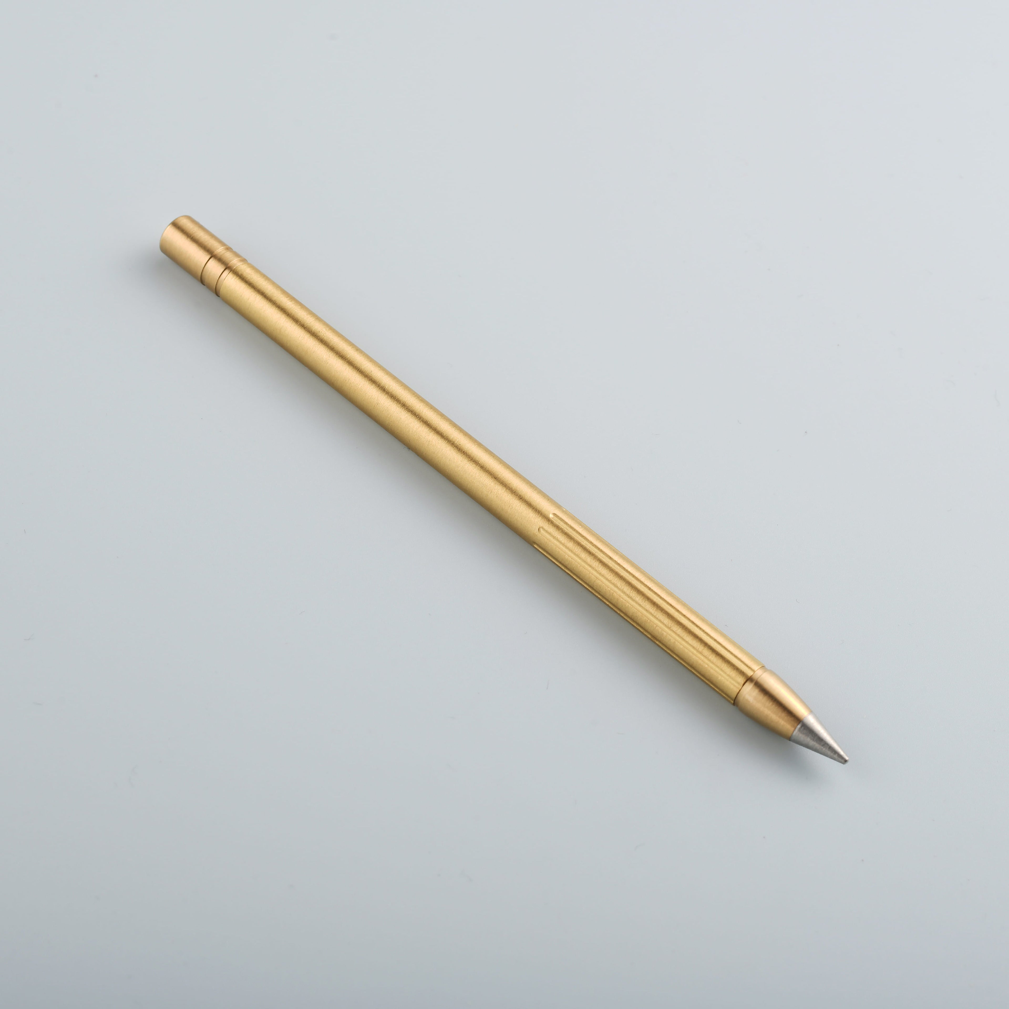 Product view 4 - Omega Pen // Copper - UNCOMMONCARRY