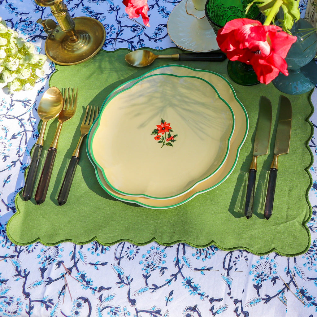 Product view 5 - Eleanor Royal Blue Tablecloth - Ro'Table