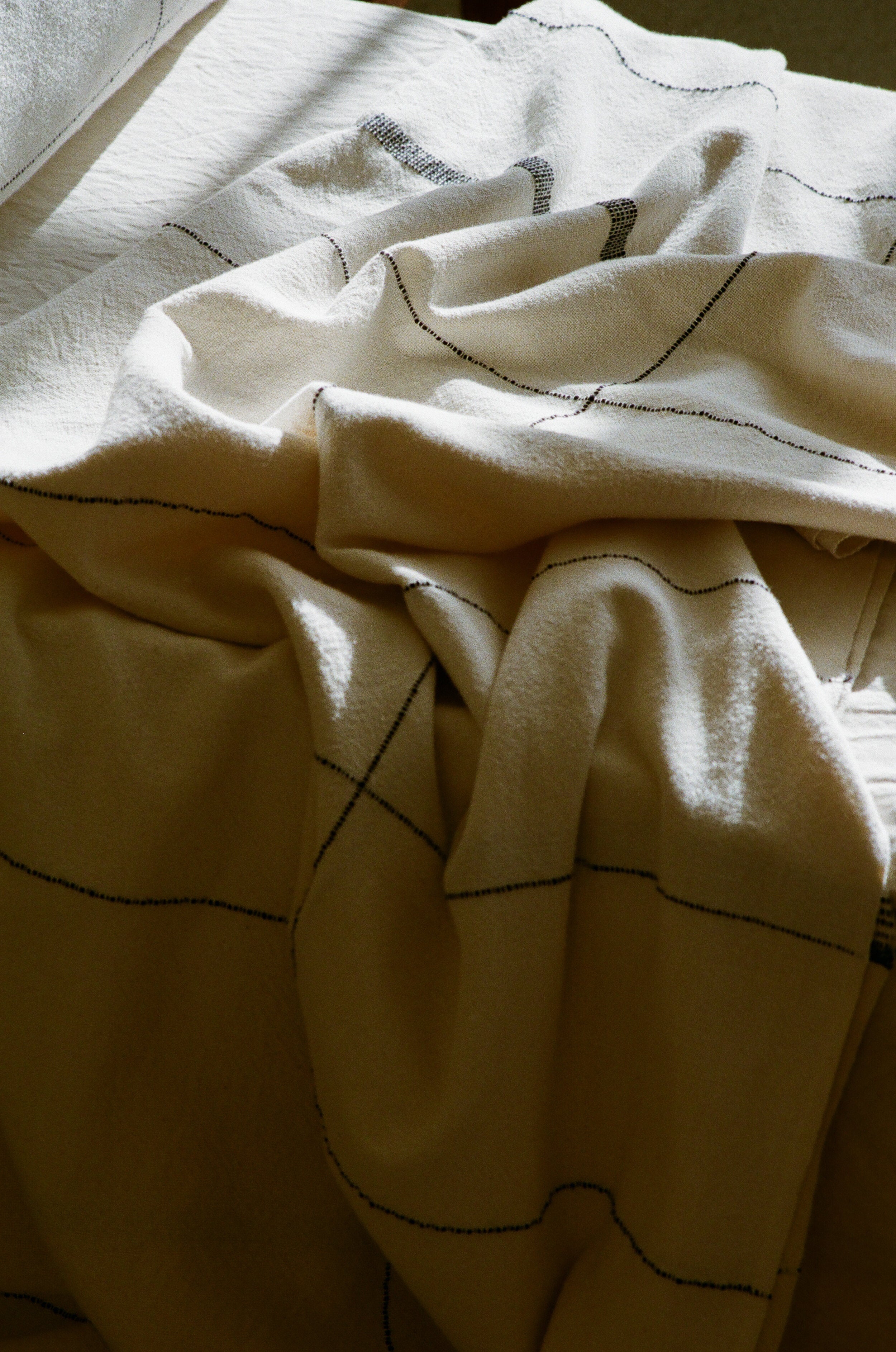 Product view 8 - Nadi Hand-Loomed Cotton Throw - Kanju Interiors