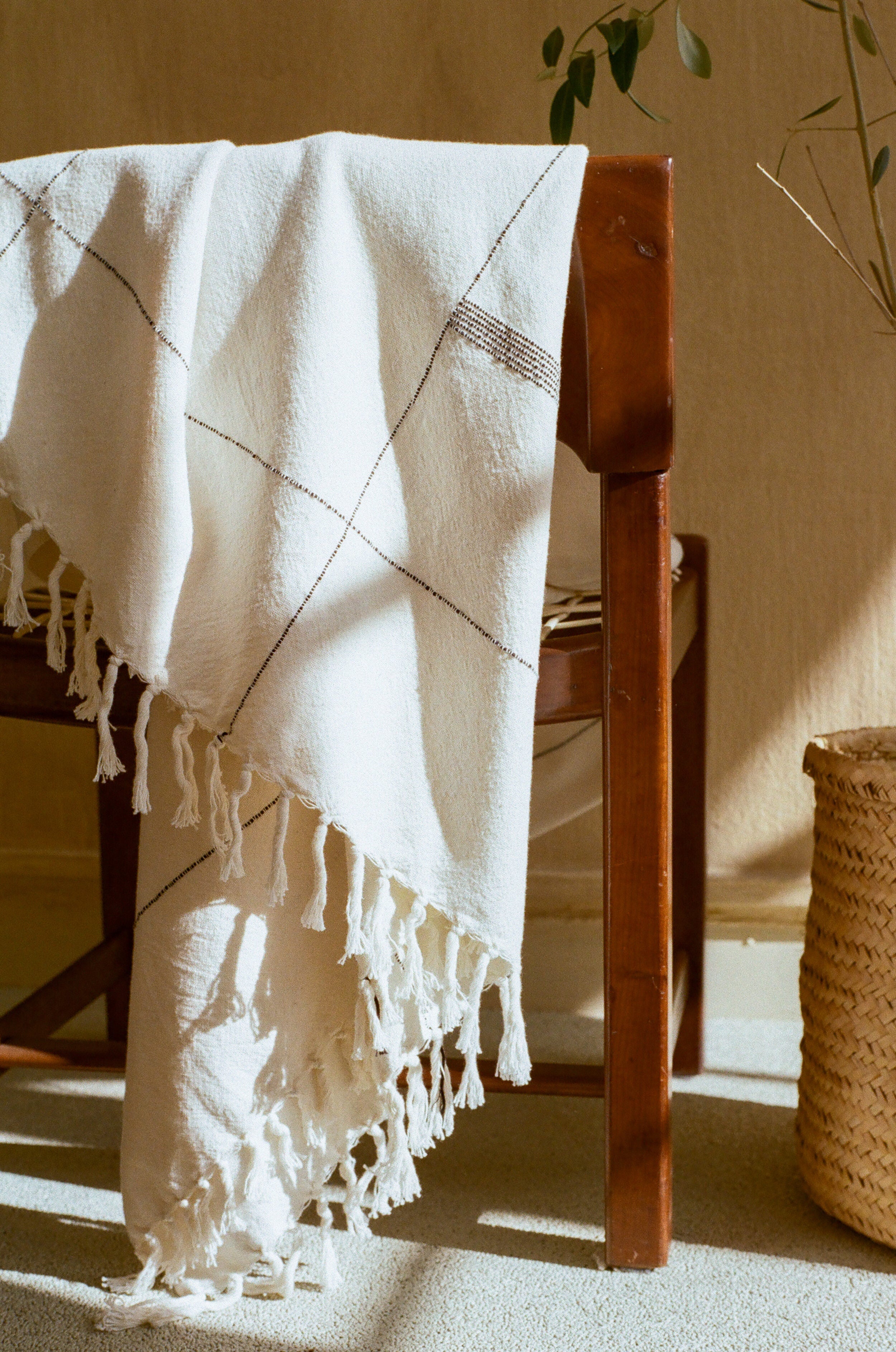 Product view 7 - Nadi Hand-Loomed Cotton Throw - Kanju Interiors