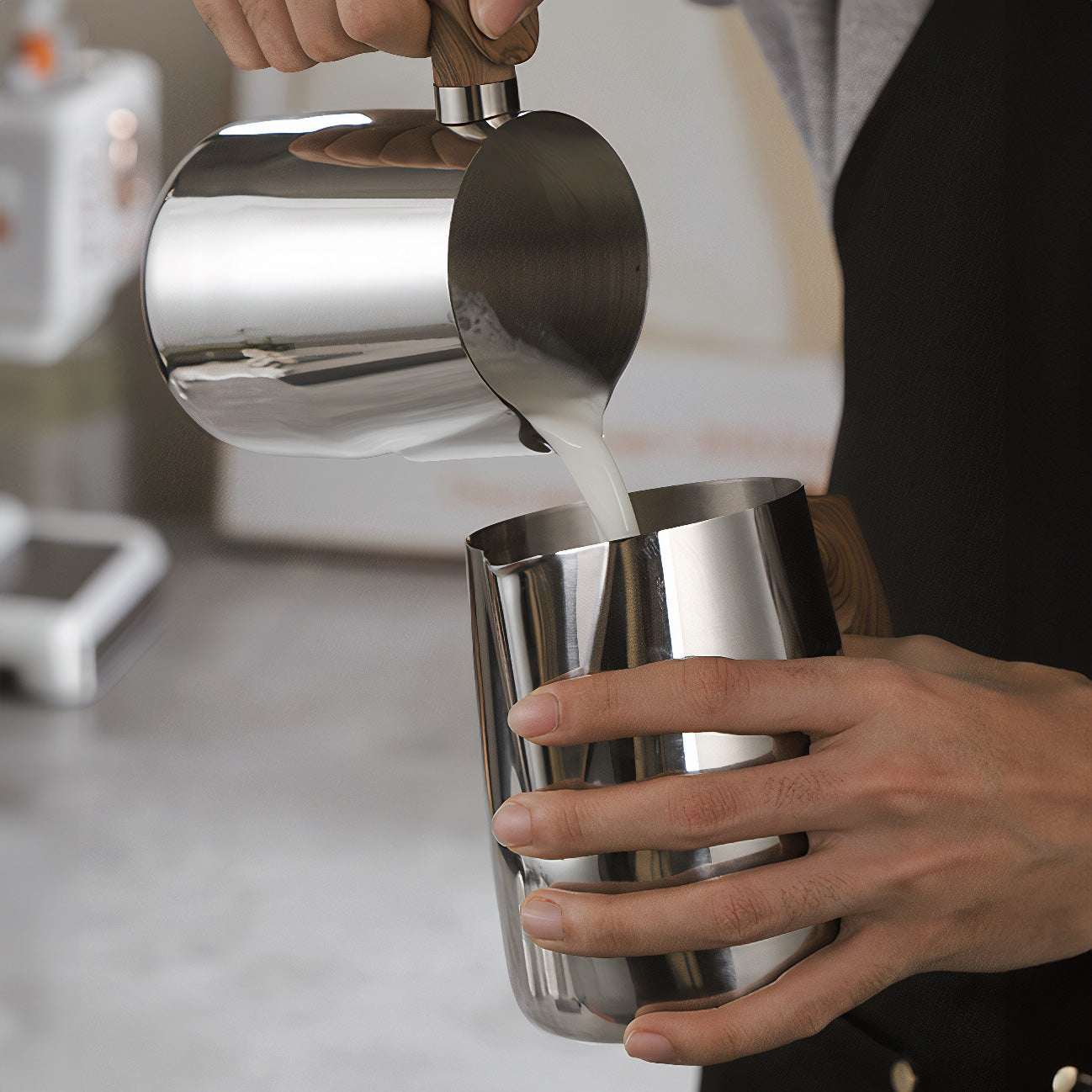Close-up detail showing quality craftsmanship and materials - Lastaforest Thickened Milk Jugs For Latte, Cappuccino And Fr