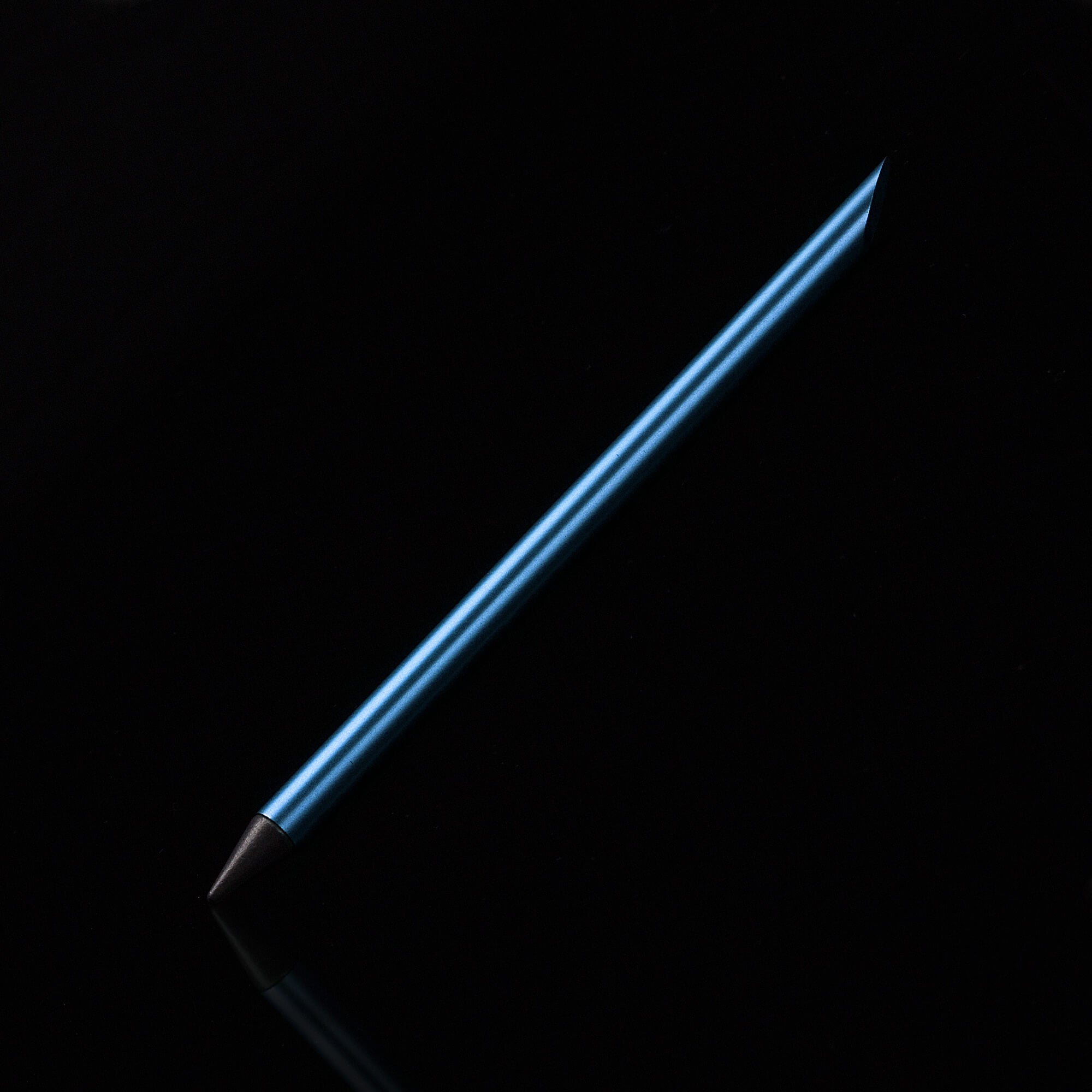 Product view 4 - OMEGA AXL PEN SERIES 1 - UNCOMMONCARRY