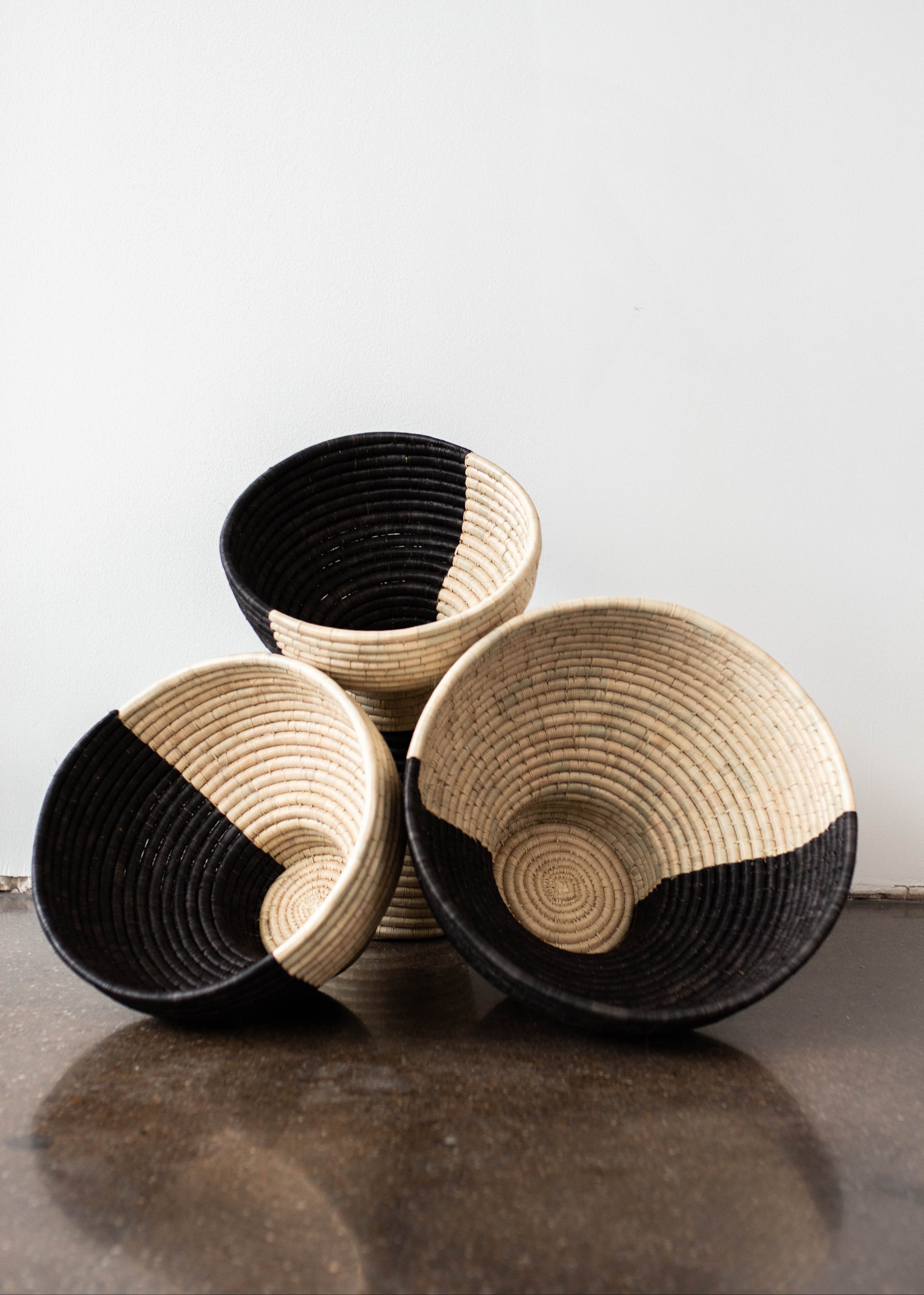 Pedestal Black and Natural Basket Bowl - premium quality - Kanju Interiors