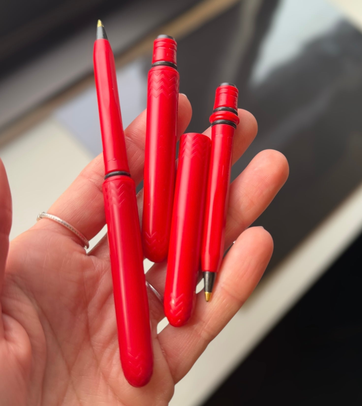 Close-up detail showing quality craftsmanship and materials - Pocket Pen Pack - Cardinal
