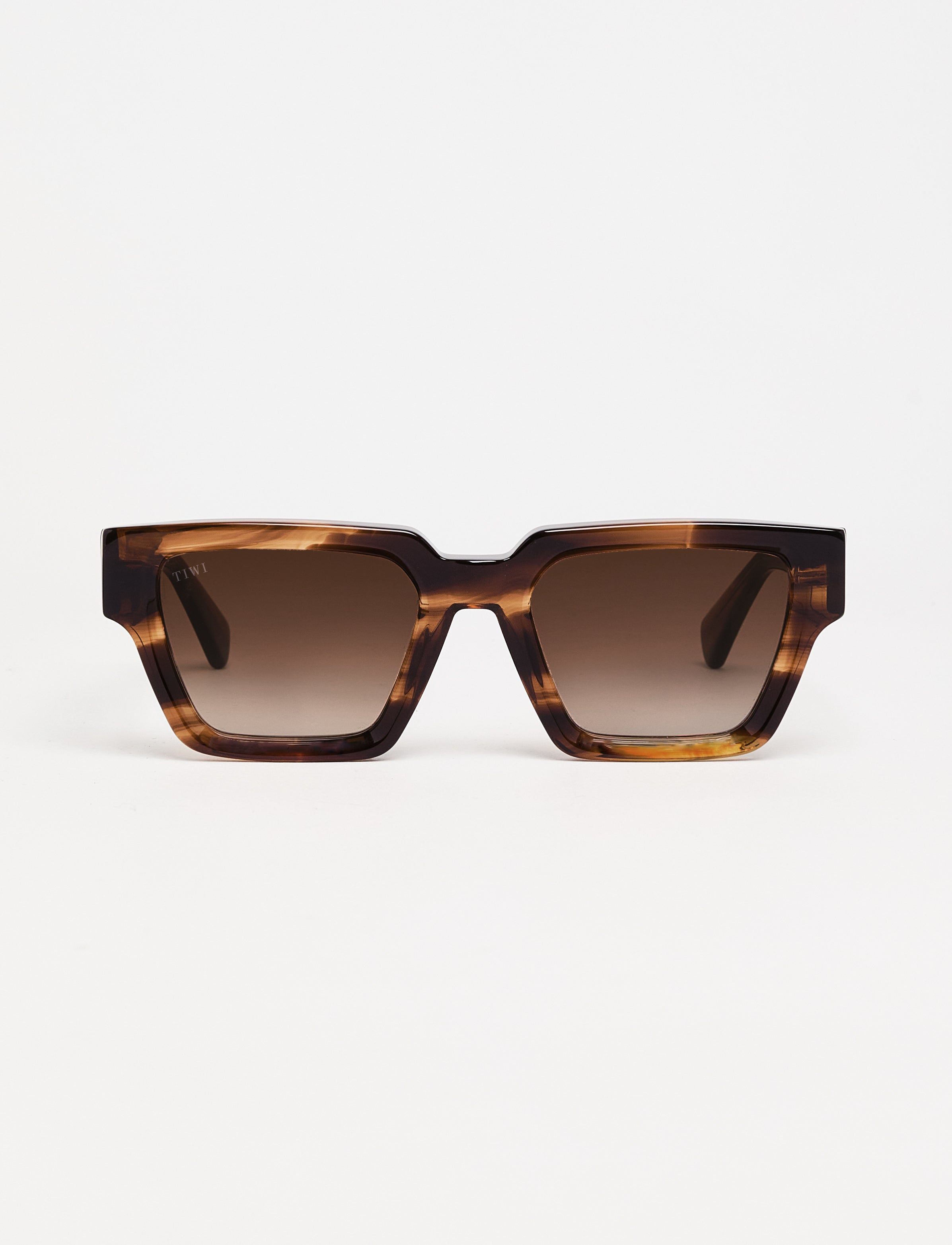 Close-up detail showing quality craftsmanship and materials - TIWI USA TOKIO LIMITED EDITION 1/300
