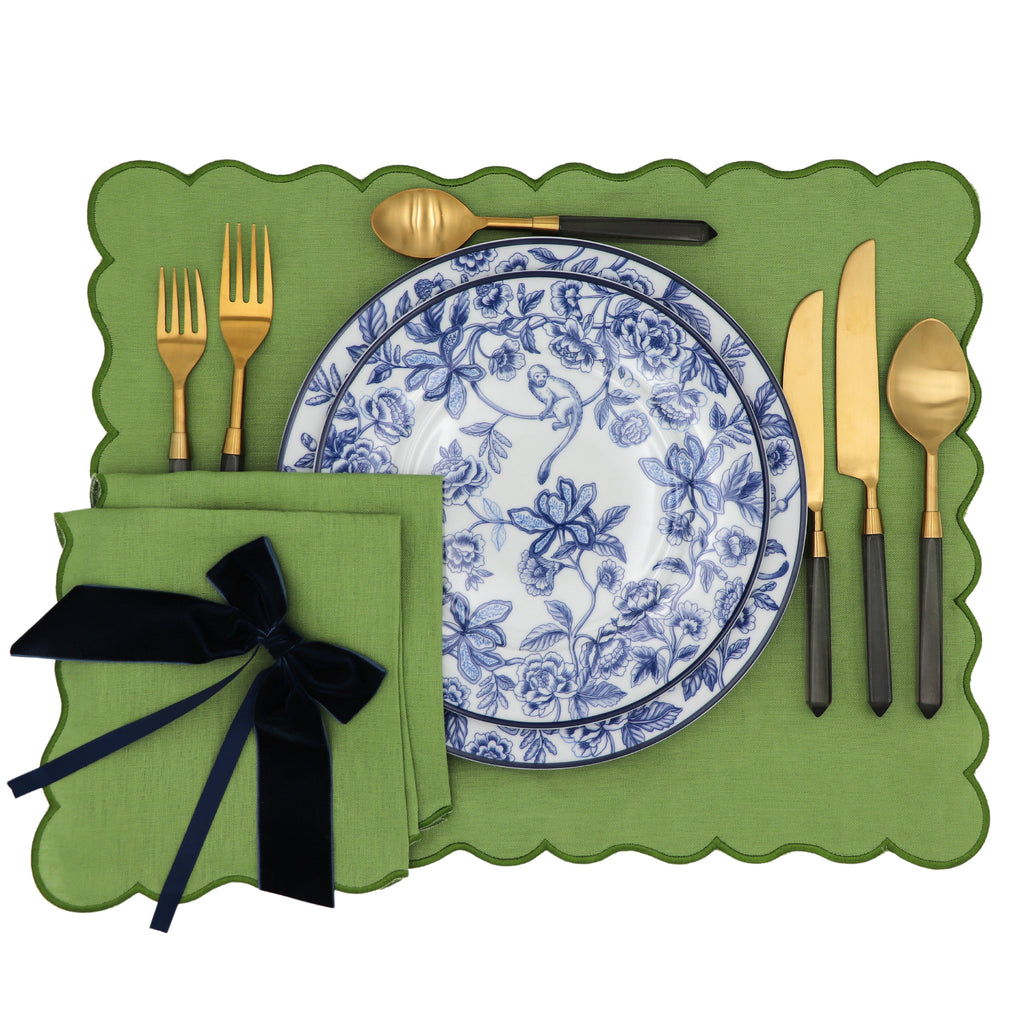 Close-up detail showing quality craftsmanship and materials - 24pc Set Midnight Slate Cutlery - 6 Piece - Set of 4
