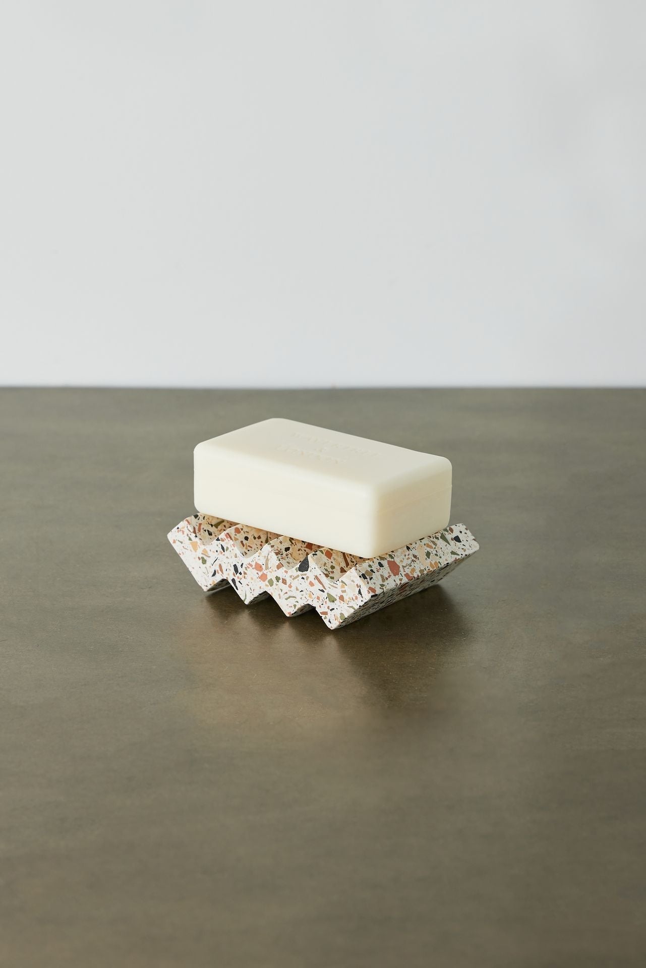 Product view 5 - Zig-Zag Neutral Terrazzo Soap Dish - Kanju Interiors