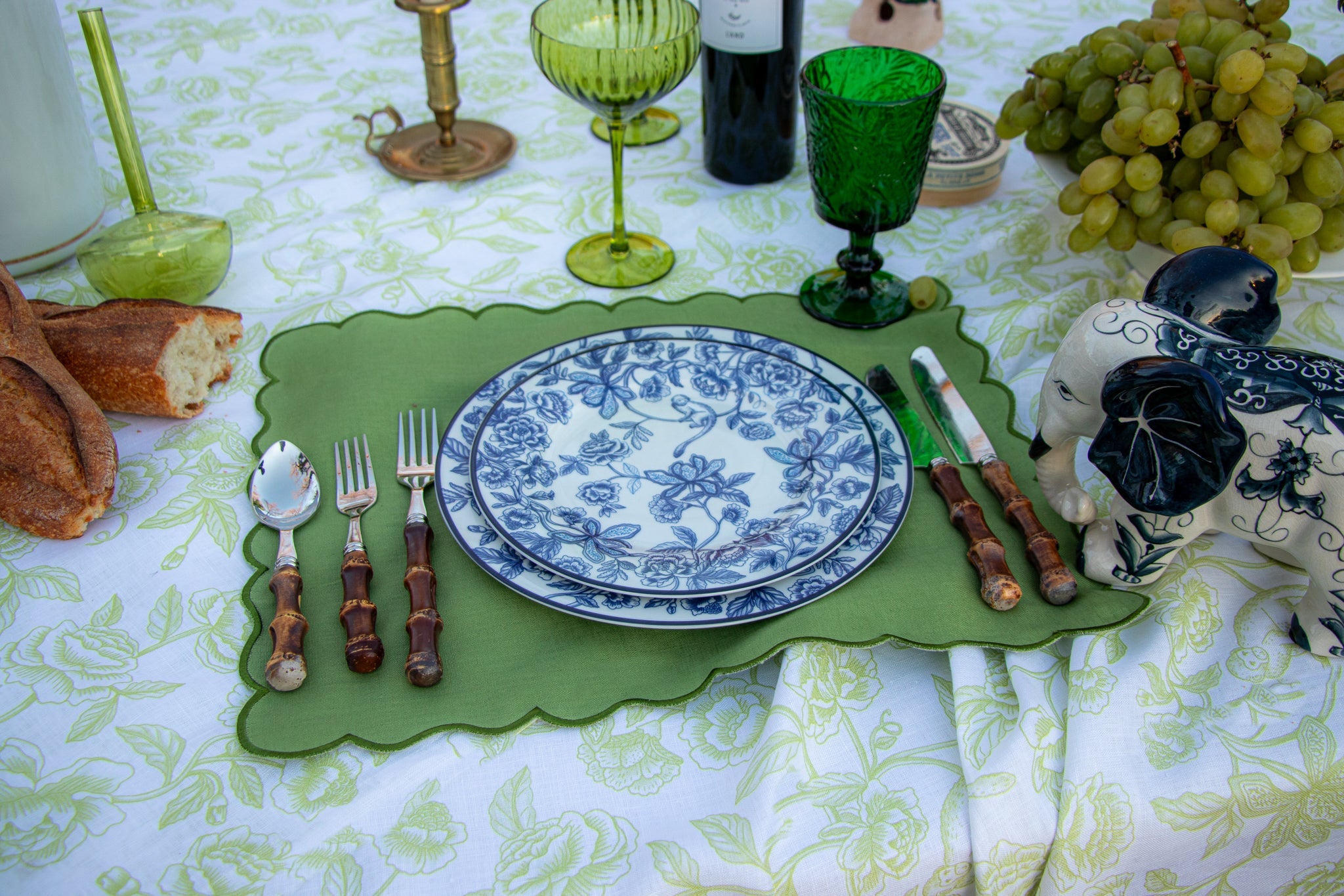 Product view 10 - Bombay Blue Dinner Plate - Set of 4 (+1 Bonus Plate) - Ro'Table