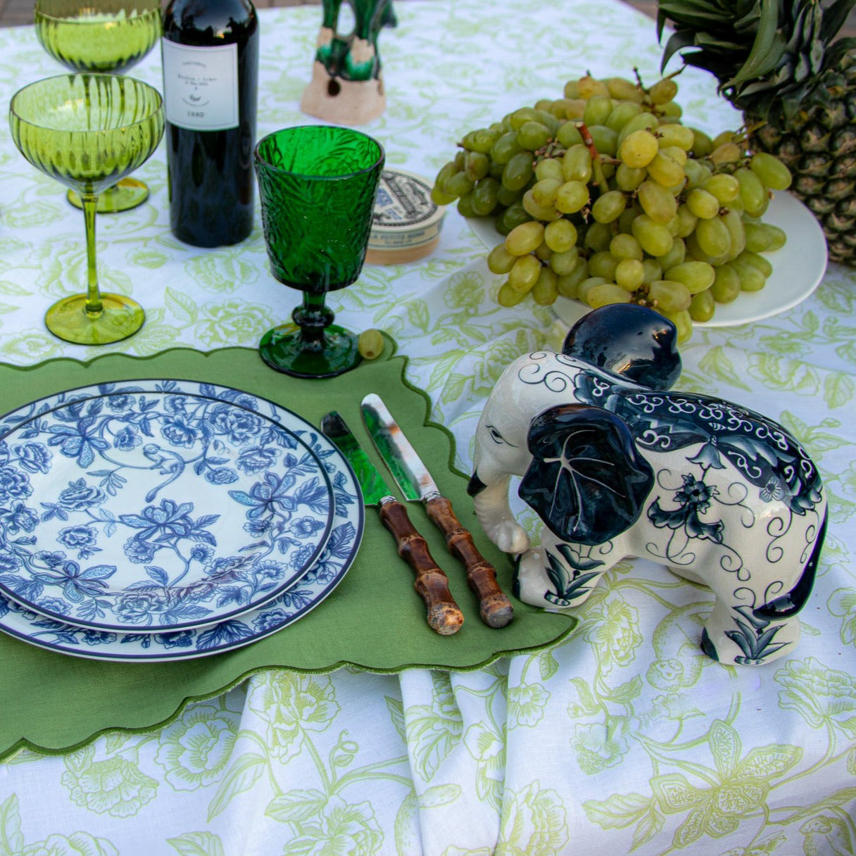 Product view 12 - Bombay Blue Dinner Plate - Set of 4 (+1 Bonus Plate) - Ro'Table