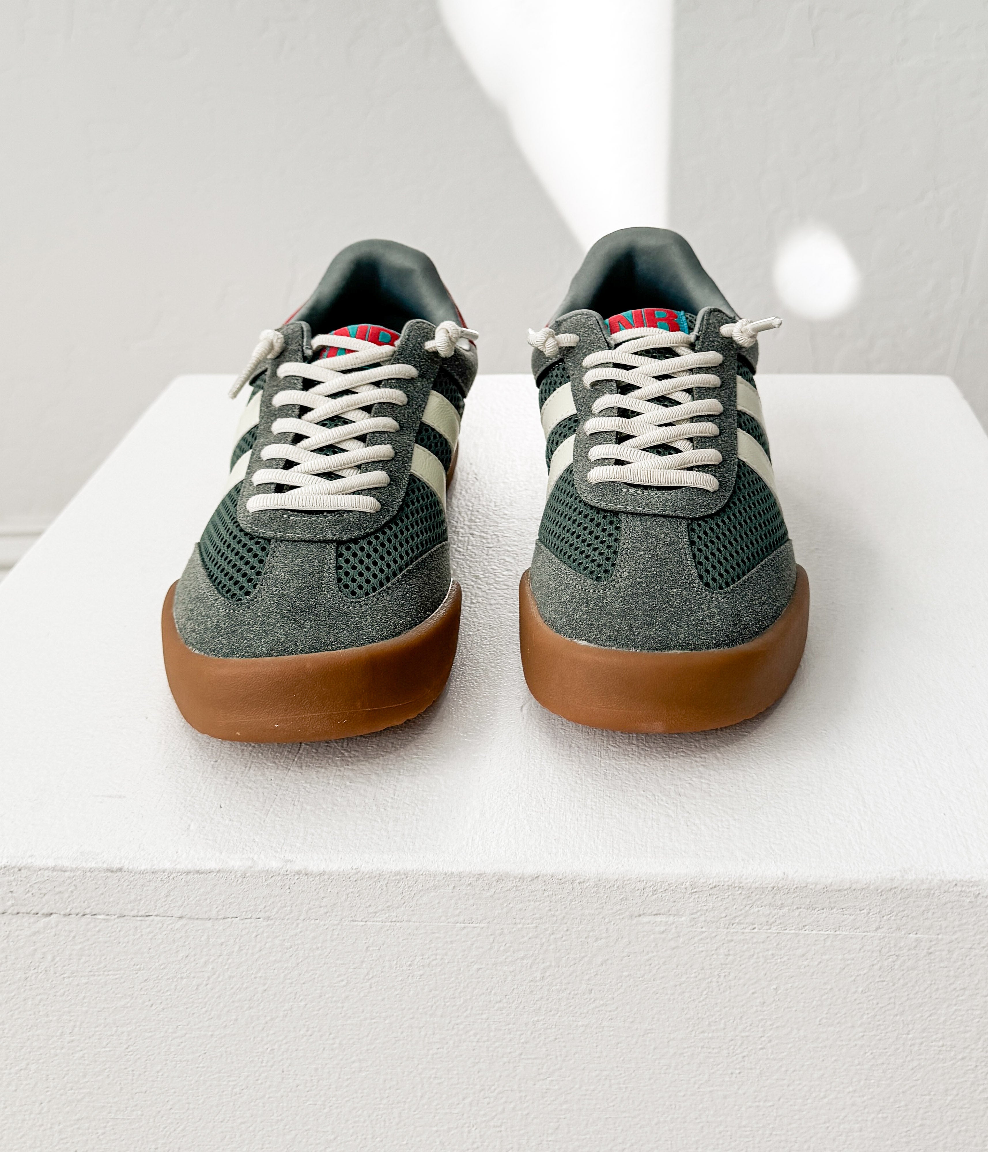 Product view 4 - Brita Sneaker in Green - Naughty Monkey