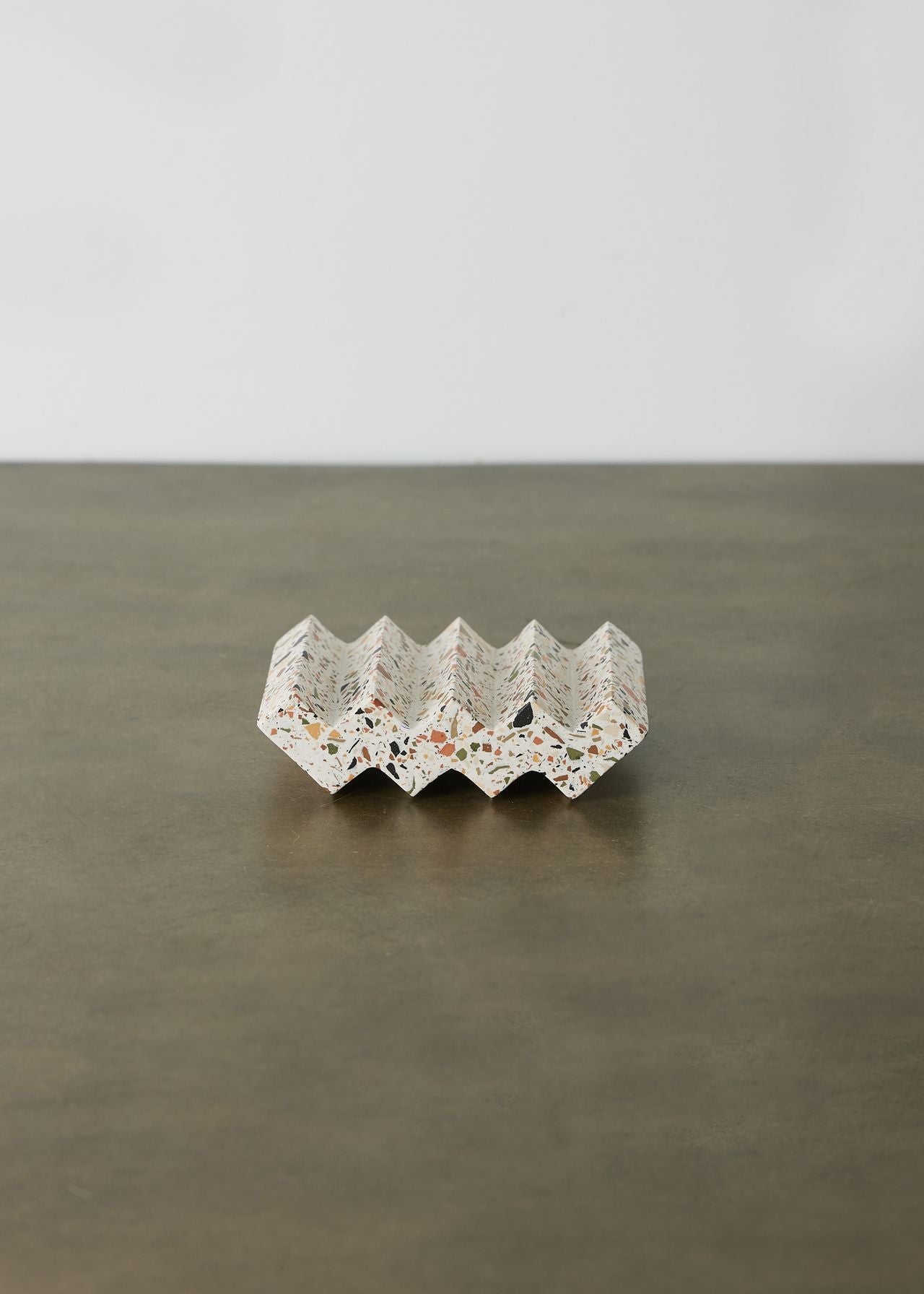 Product view 4 - Zig-Zag Neutral Terrazzo Soap Dish - Kanju Interiors