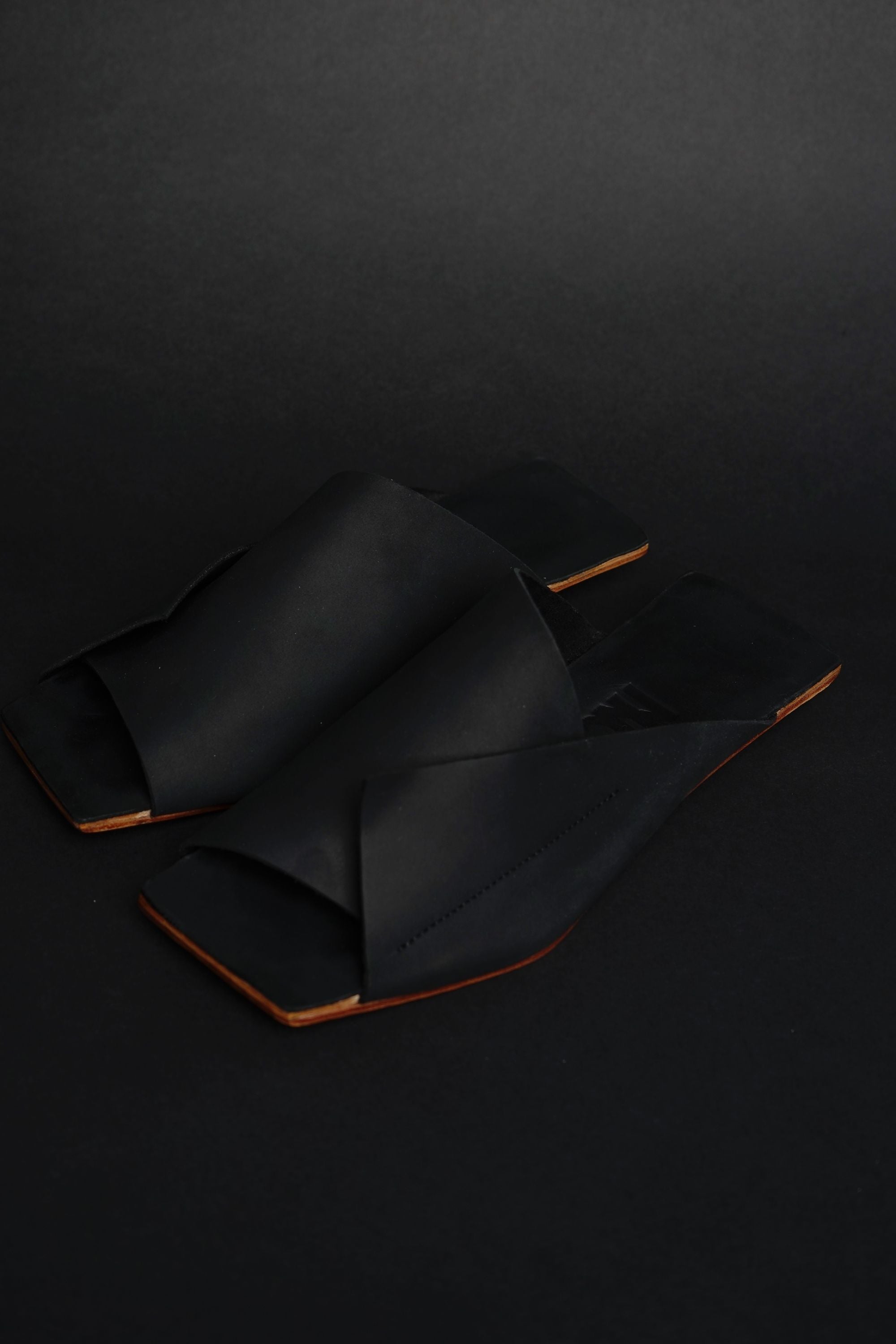 Amos Handcrafted Black Leather Slides - premium quality - NINObrand