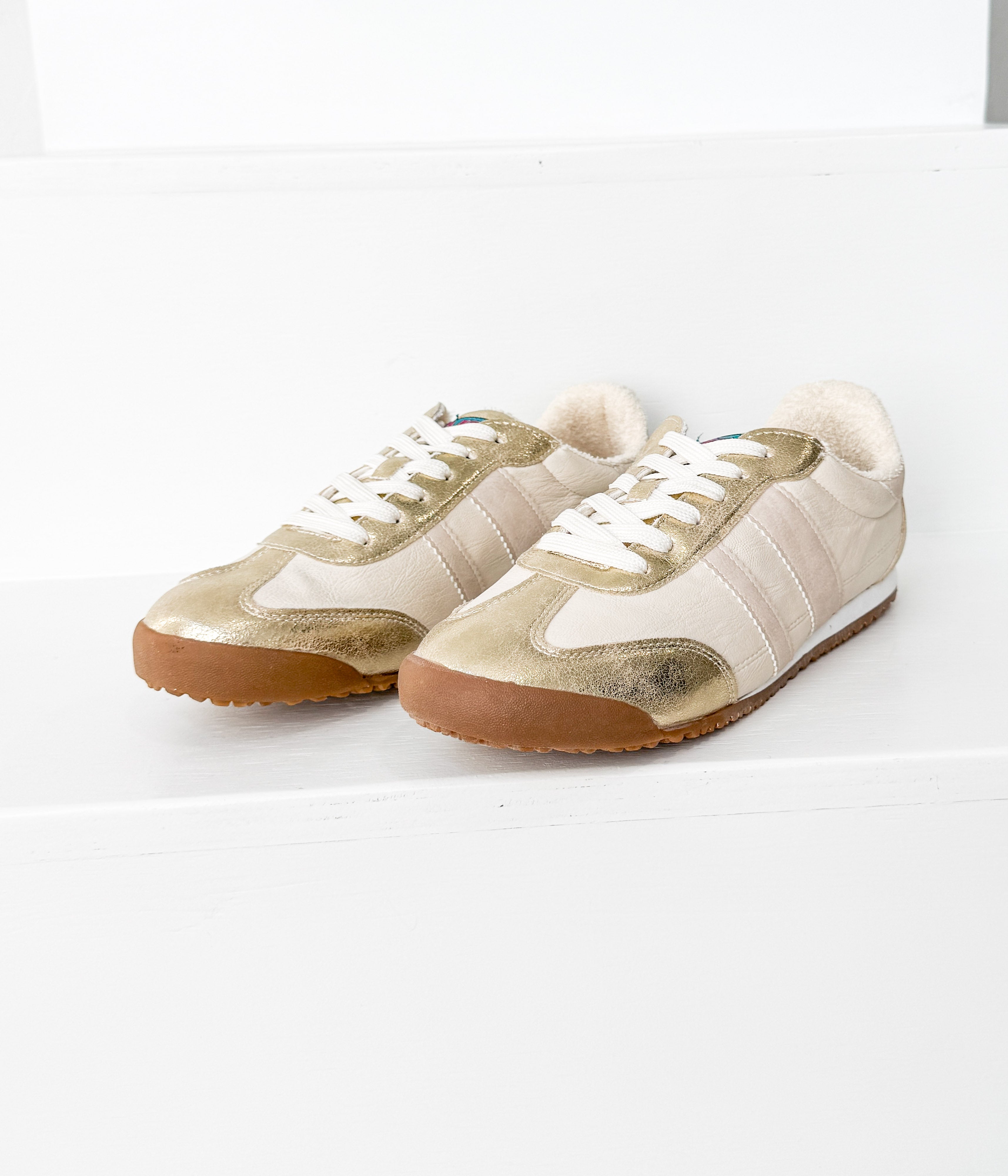Product view 4 - Madrid Sneaker in Beige/Gold - Naughty Monkey