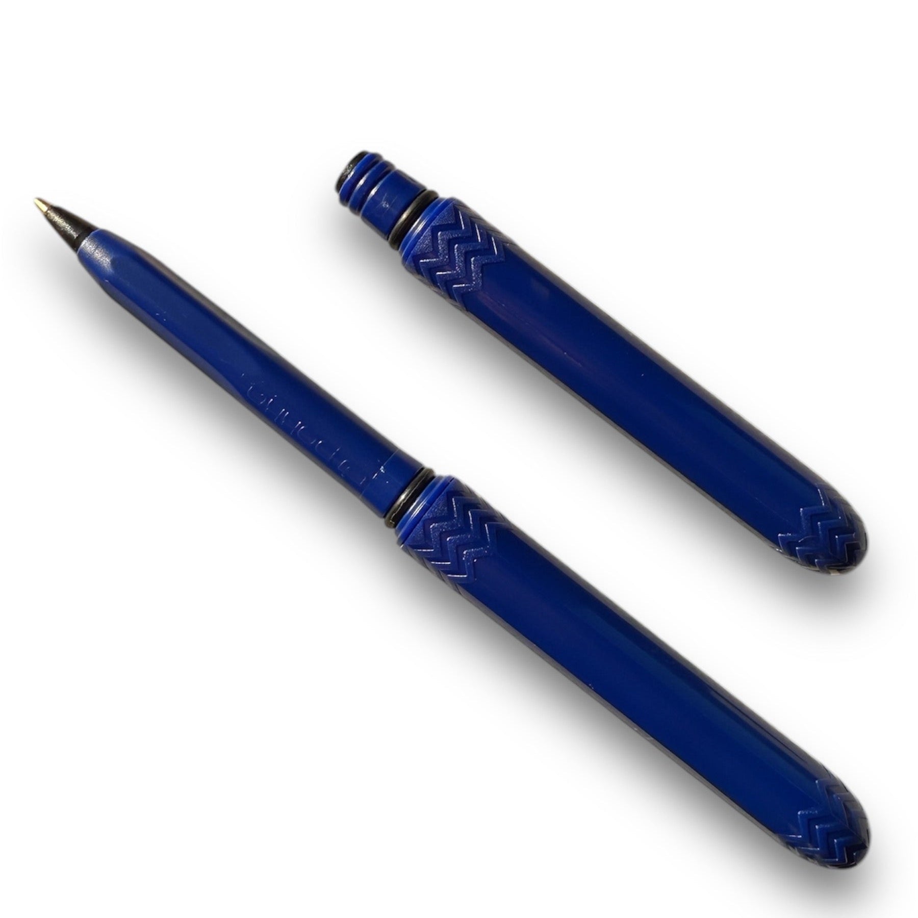 Professional ballpoint pen for smooth writing - premium construction - Pokka Pens