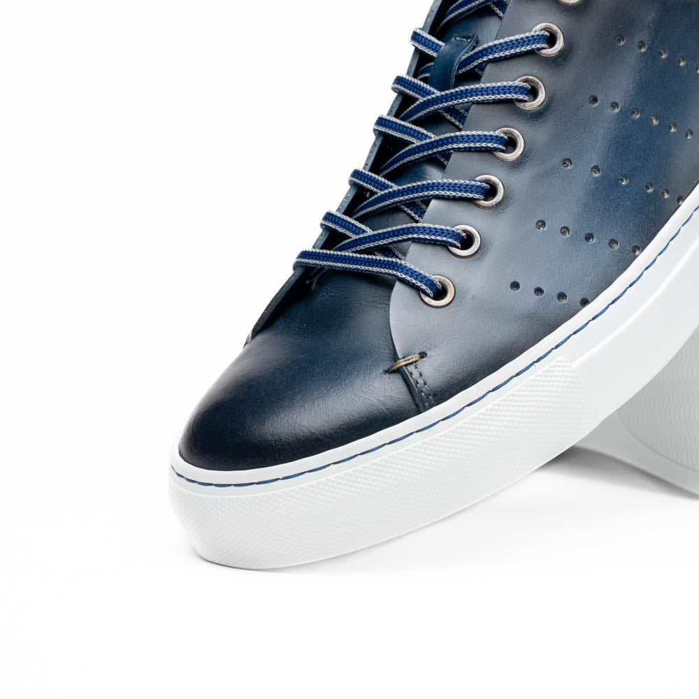 Lifestyle photo showing 65-201-NVY RUSSO Burnished Italian Calfskin - Navy in use - Zelli Italia