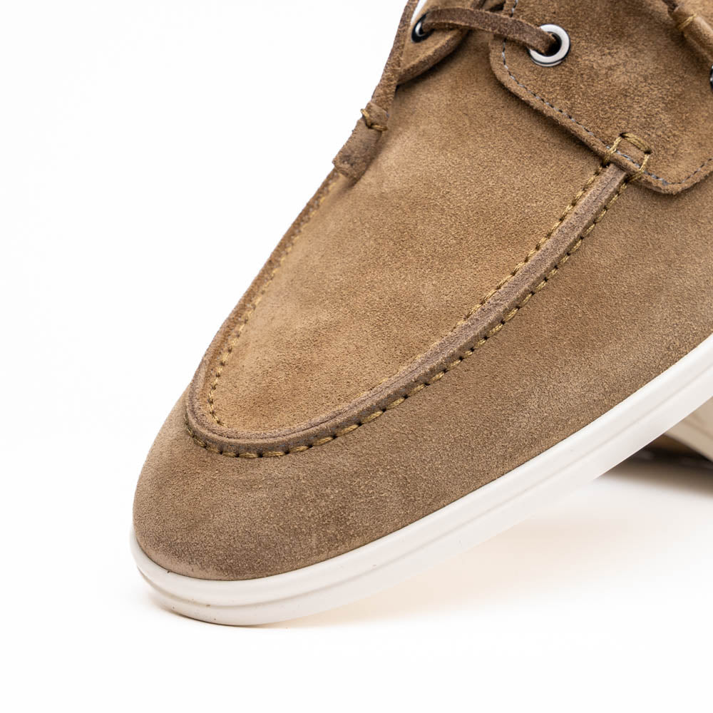 Lifestyle photo showing 16-675-TPE VENICE Italian Sueded Goatskin Boat Shoes, Taupe in use - Zelli Italia